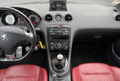 Peugeot RCZ 2.0 HDI 163 CH /CUIR ROUGE/SIEGES CHAUFFANTS - DISTRIBUTION NEUVE