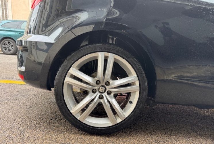 SEAT Ibiza IV Phase 2 SC 3 Portes 1.4 TSi 16V DSG (7 rapports) 180 cv Boîte auto / CUPRA /