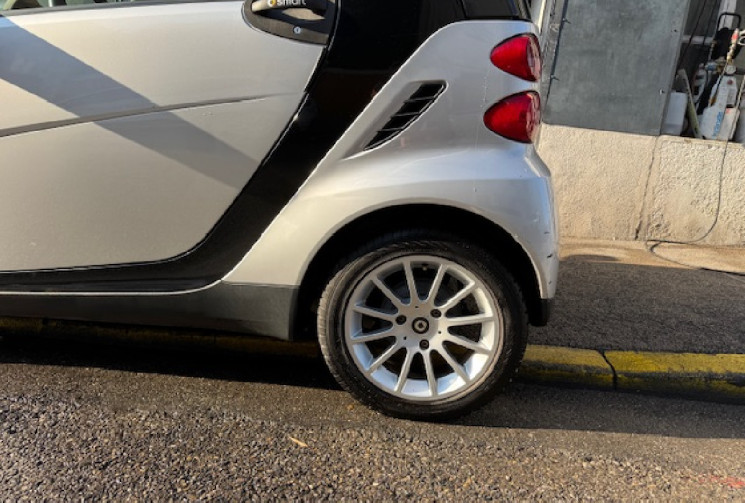 SMART Fortwo passion 1.0 84 cv / GPS / TEL / CLIM / Origine France 