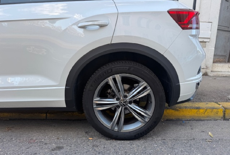 Volkswagen T-Roc r-line 1.5 TSI 150 cv Origine France / ATTELAGE / CARPLAY / CAMERA / 