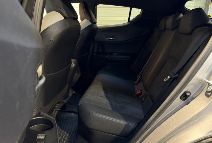 Toyota C-HR 184h GR-Sport 2WD E-CVT MY20