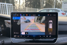 Volkswagen Golf 8 Phase 2 1.5 eTSI 116 R-Line DSG7 / Volant et Sièges Chauffants / Carplay / Caméra