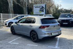 Volkswagen Golf 8 Phase 2 1.5 eTSI 116 R-Line DSG7 / Volant et Sièges Chauffants / Carplay / Caméra
