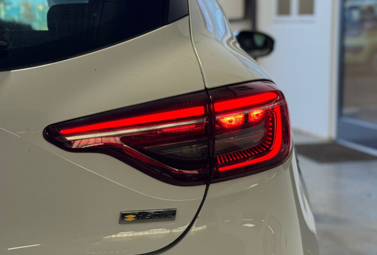 Renault CLIO V R.S LINE 130 RS LINE EDC 