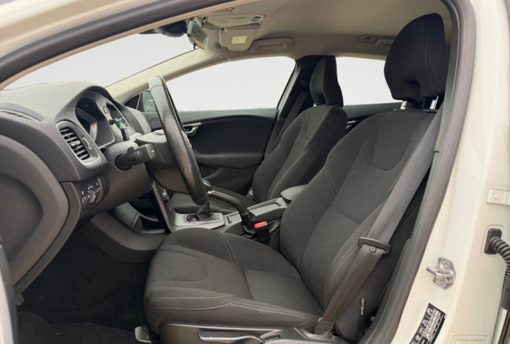 Volvo V40 D2 1.6 KINETIC 114 CH