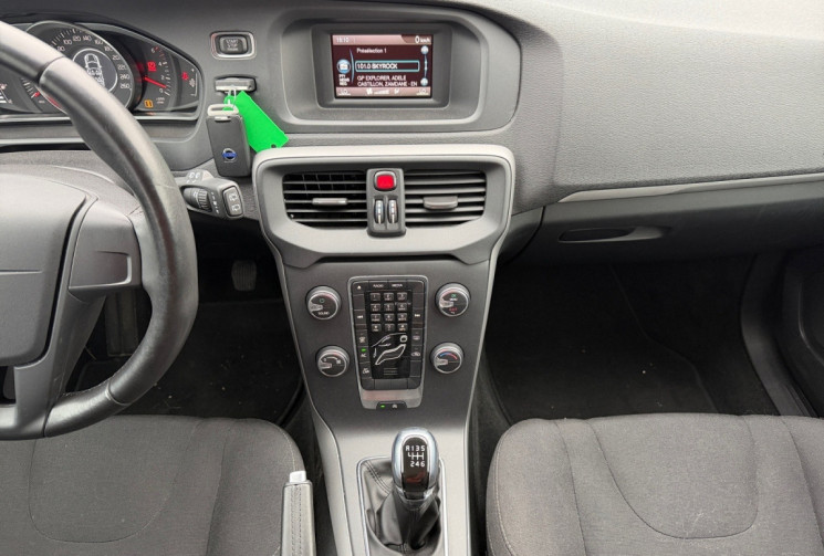 Volvo V40 D2 1.6 KINETIC 114 CH