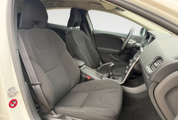 Volvo V40 D2 1.6 KINETIC 114 CH