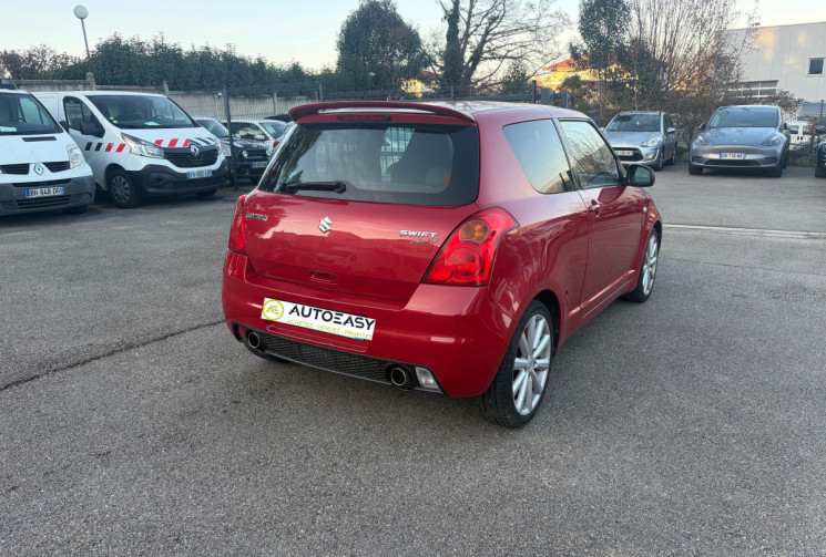 Suzuki Swift 1.6 / 125 CH / SPORT
