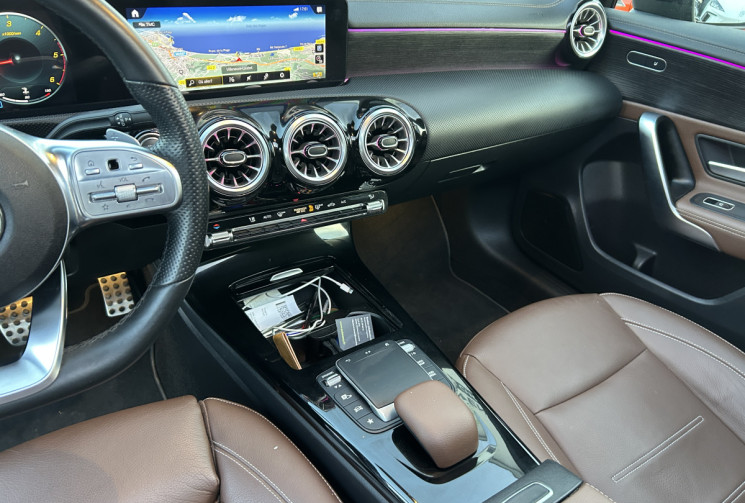 Mercedes Classe A V 220 D 190 Ch AMG LINE 8G-DCT * TOIT OUVRANT * ECLAIRAGE D'AMBIANCE