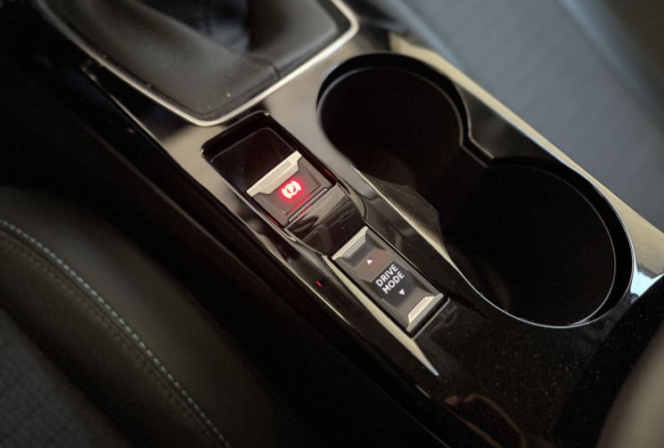 Peugeot 208 1,2 100 ALLURE PACK - GARANTIE 12 MOIS