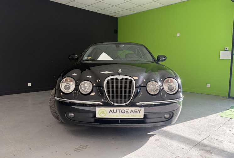 Jaguar S-TYPE 2.8 208 cv Executive tres bel etat general (Entretien suivi)