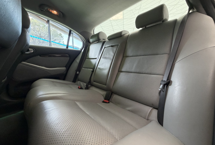 Jaguar S-TYPE 2.8 208 cv Executive tres bel etat general (Entretien suivi)