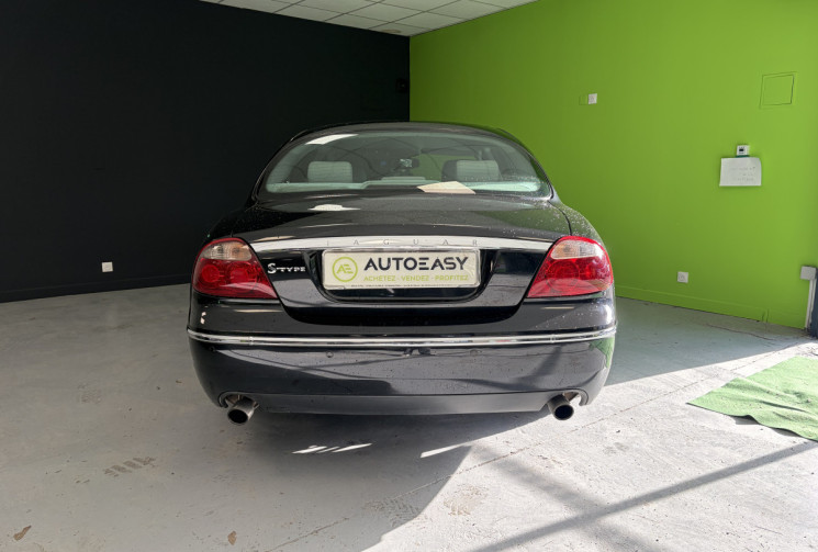 Jaguar S-TYPE 2.8 208 cv Executive tres bel etat general (Entretien suivi)