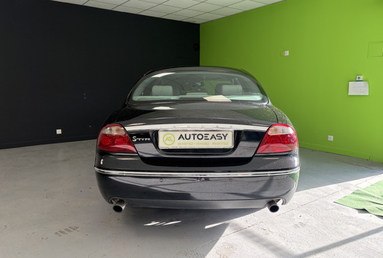 Jaguar S-TYPE 2.8 208 cv Executive tres bel etat general (Entretien suivi)