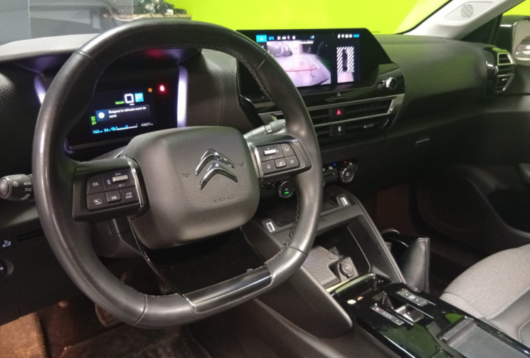 Citroën C4 X E-C4 136 CV SHINE