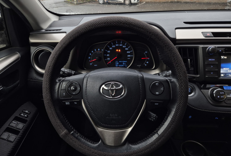 Toyota RAV4 124 D-4D Life Edition Toit ouvrant