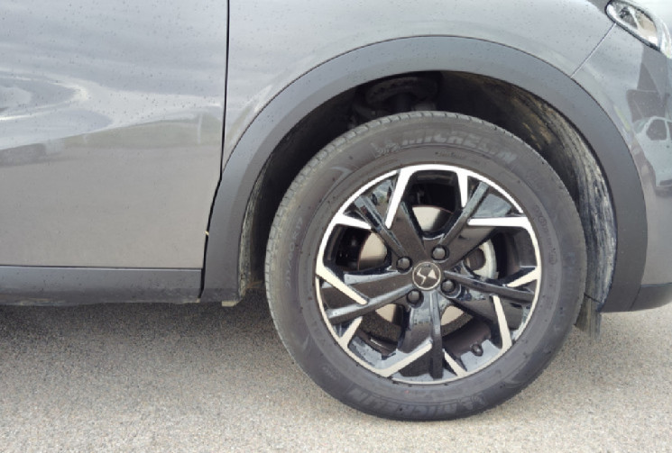 DS DS 3 Crossback PureTech 130ch Performance Line Automatique