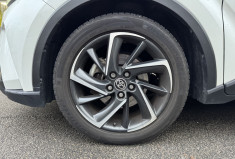 Toyota C-HR 2.0 VVTI Hybride 184 Graphic / Attelage / Entretien complet / Garantie Toyota Relax