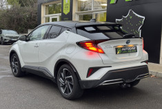 Toyota C-HR 2.0 VVTI Hybride 184 Graphic / Attelage / Entretien complet / Garantie Toyota Relax