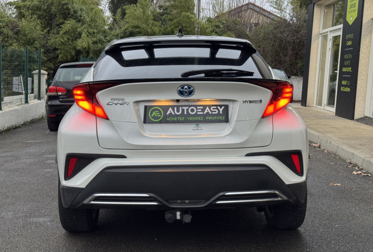 Toyota C-HR 2.0 VVTI Hybride 184 Graphic / Attelage / Entretien complet / Garantie Toyota Relax