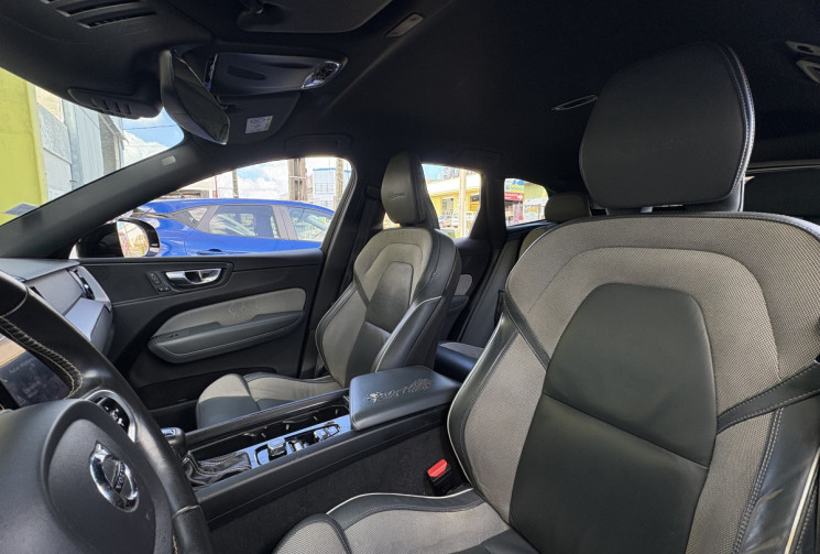 Volvo XC60 II D4 2.0 TDi 16V FWD Geartronic8 190 cv // Boîte automatique // Première main 