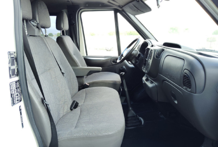 Ford Transit KOMBI 300C TDDI 85