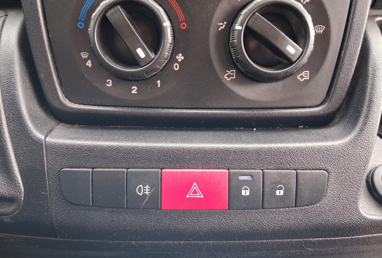 Peugeot Boxer  FOURGON TOLE 335 L3H2 2.2 HDi 110 FAP 