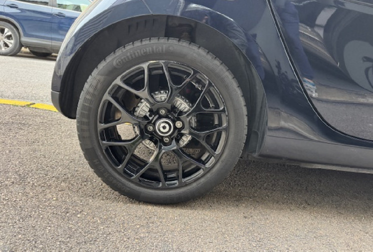 SMART Fortwo prime 90 cv Origine France 2eme main / GPS / CAMERA / SIEGES CHAUFFANTS / 