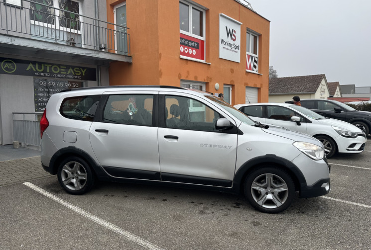 Dacia Lodgy 1.2 TCe 115ch Stepway 7 places 