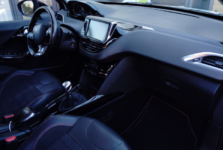 Peugeot 2008 1.2 PureTech 130ch GT Line S&S