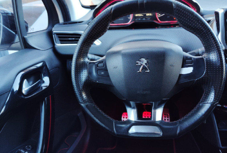 Peugeot 2008 1.2 PureTech 130ch GT Line S&S