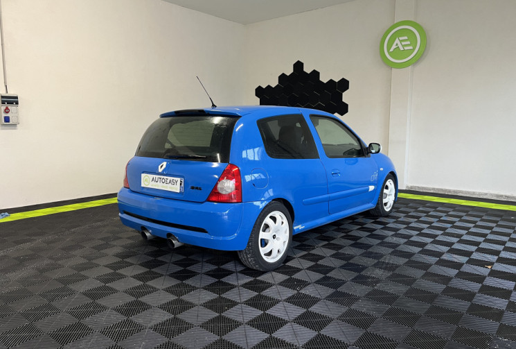 Renault Clio 2 RS 2.0 16v 182ch Renault Sport 