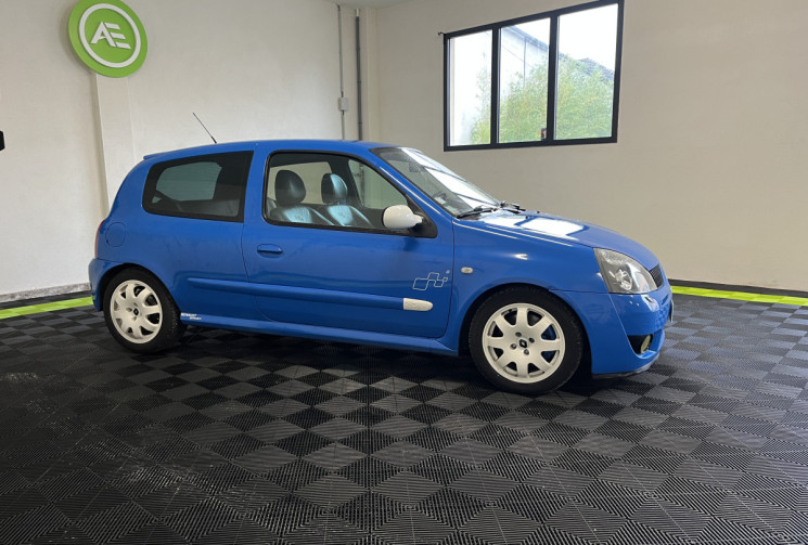 Renault Clio 2 RS 2.0 16v 182ch Renault Sport 