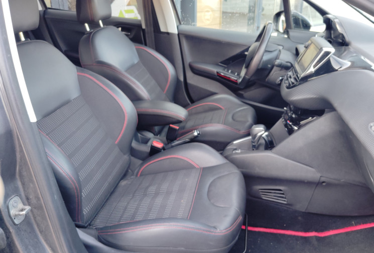 Peugeot 208 1.2 PureTech 110ch GT Line S&S EAT6 5p
