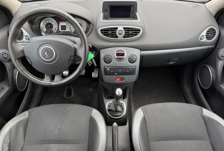 Renault Clio III GT 1.6 16V 128 CV 