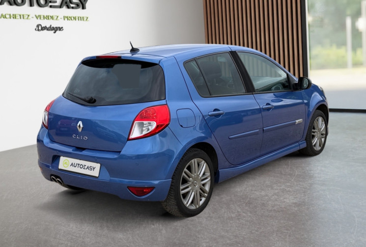 Renault Clio III GT 1.6 16V 128 CV 
