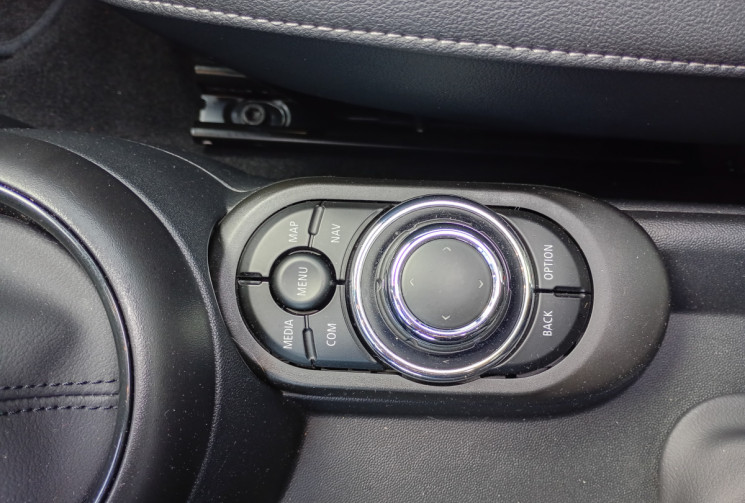 Mini Cooper S  5 Portes 2.0 178ch BVA7 Edition Premium / Toit Ouvrant / CarPlay Android Auto