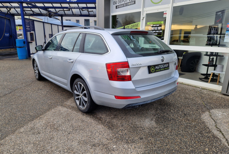 Skoda Octavia Combi 1.6 TDI 110 tour de France 