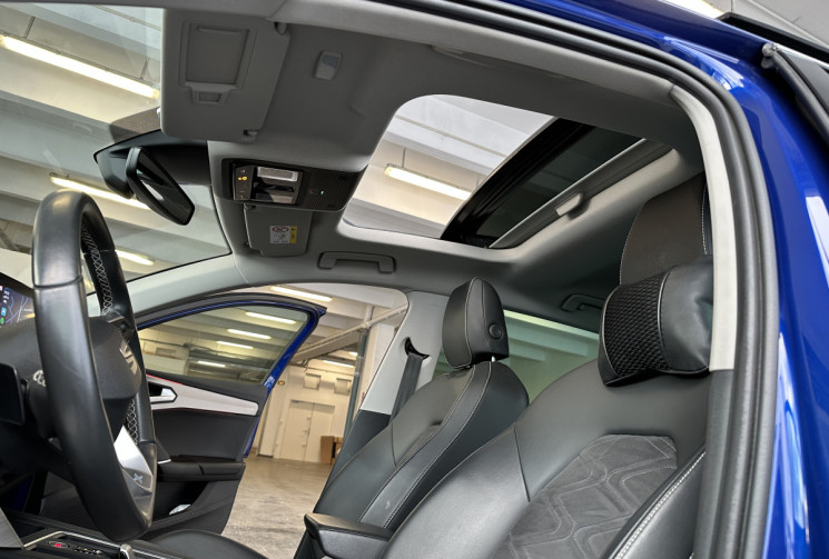 SEAT Leon  204 / CarPlay / Toit ouvrant / sièges chauffants / SOH 100%