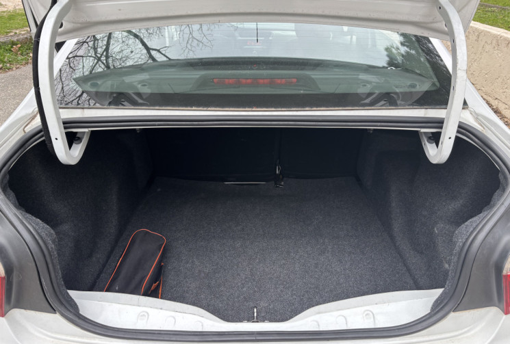 Citroën C-ELYSEE CITROEN C-ELYSEE 1.6L BLUE HDI 100 CH EXCLUSIVE RADAR - CLIM