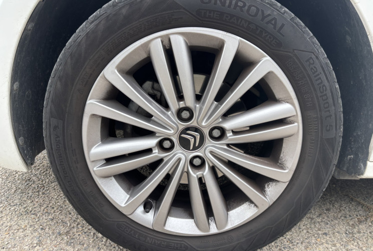 Citroën C-ELYSEE CITROEN C-ELYSEE 1.6L BLUE HDI EXCLUSIVE RADAR - CLIM