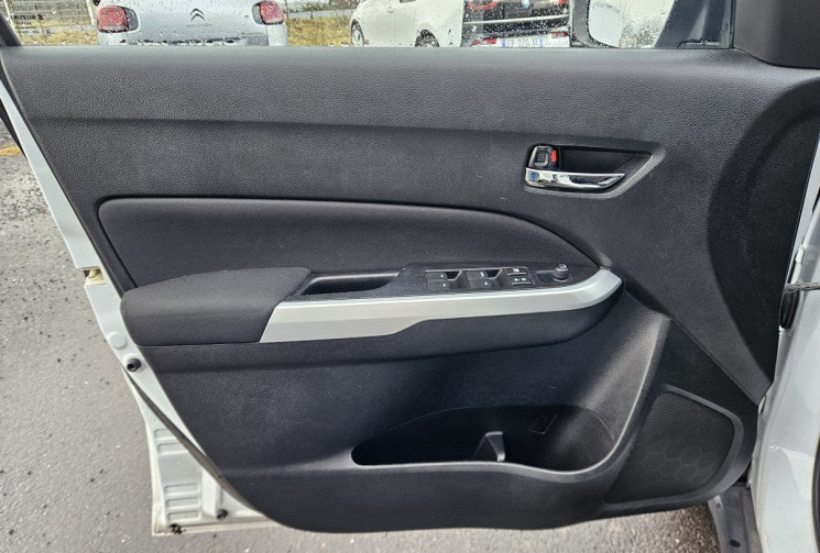 Suzuki Vitara II 1.6 DDIS 120 PRIVILEGE 1°M