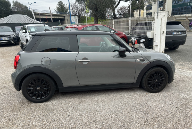 Mini Mini III (F56) 1.5 COOPER 136 Ch EDITION GREENWICH BVA7 * TOIT OUVRANT * CARPLAY