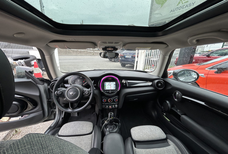 Mini Mini III (F56) 1.5 COOPER 136 Ch EDITION GREENWICH BVA7 * TOIT OUVRANT * CARPLAY