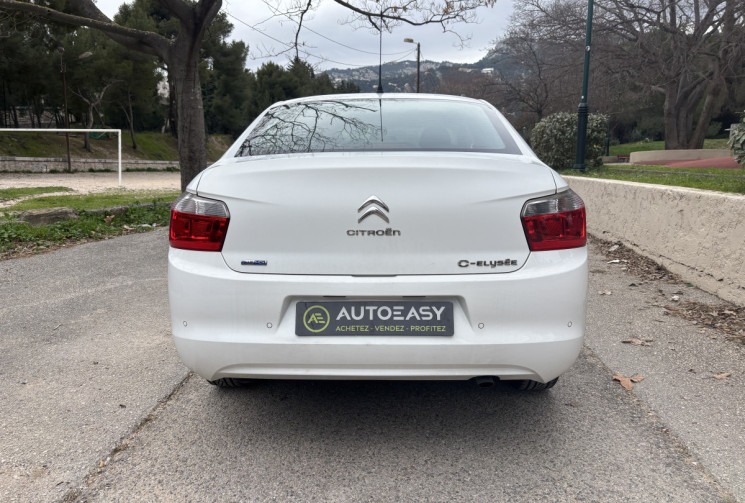 Citroën C-ELYSEE CITROEN C-ELYSEE 1.6L BLUE HDI 100 CH EXCLUSIVE RADAR - CLIM
