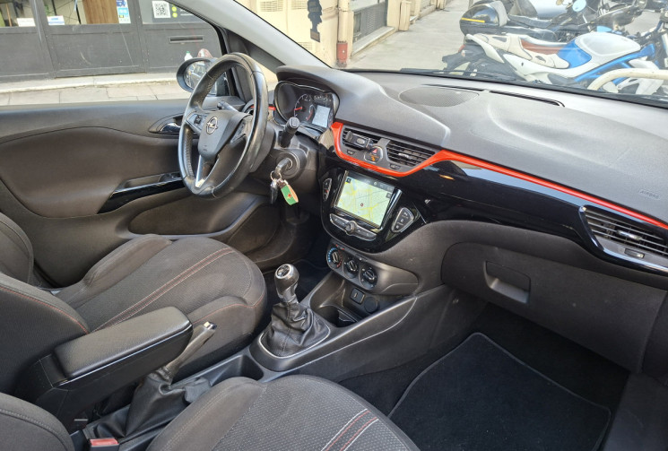 Opel Corsa 1.4 TURBO 100 CH BLACK EDITION 68600 KMS