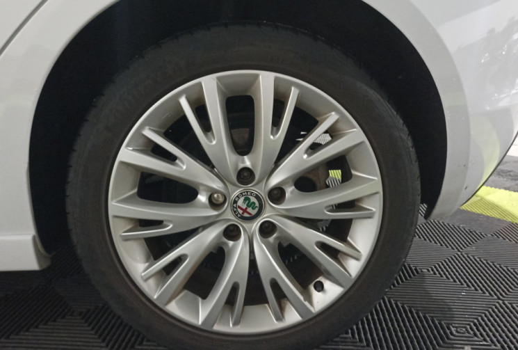 Alfa Romeo GIULIETTA 1.4 TB MultiAir 170ch Super Stop&Start TCT