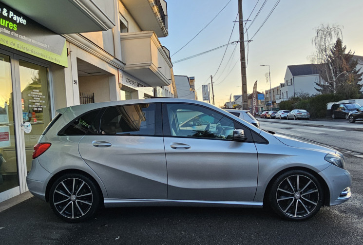 Mercedes Classe B 1.8 180 CDi 109 FACSINATION 7G-DCT  Boîte auto Cuir Toit ouvrant MOTEUR MERCEDES