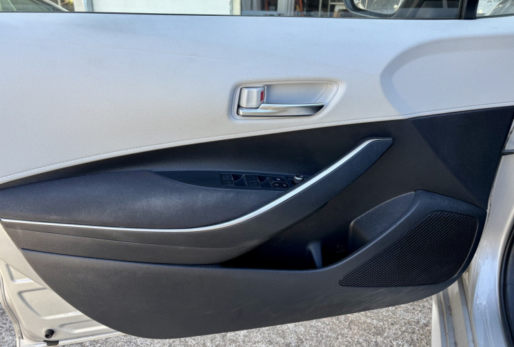 Toyota Corolla 1.8 HSD 122 DESIGN