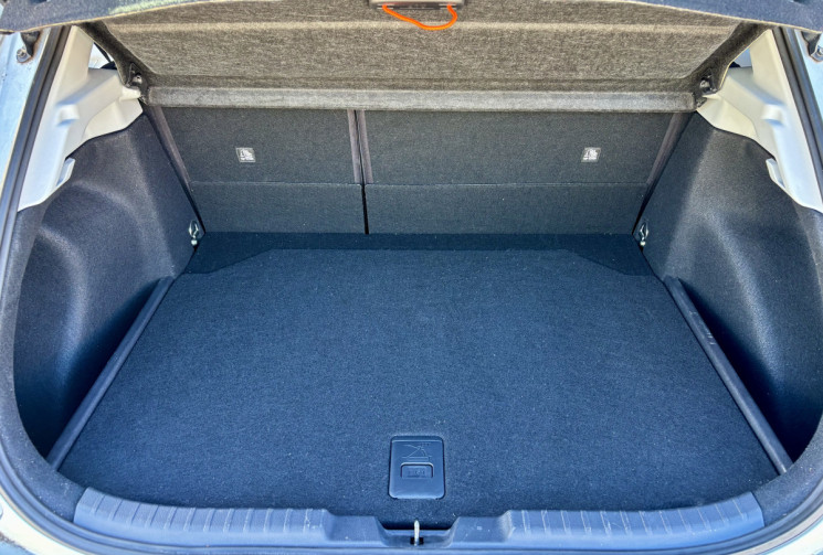 Toyota Corolla 1.8 HSD 122 DESIGN